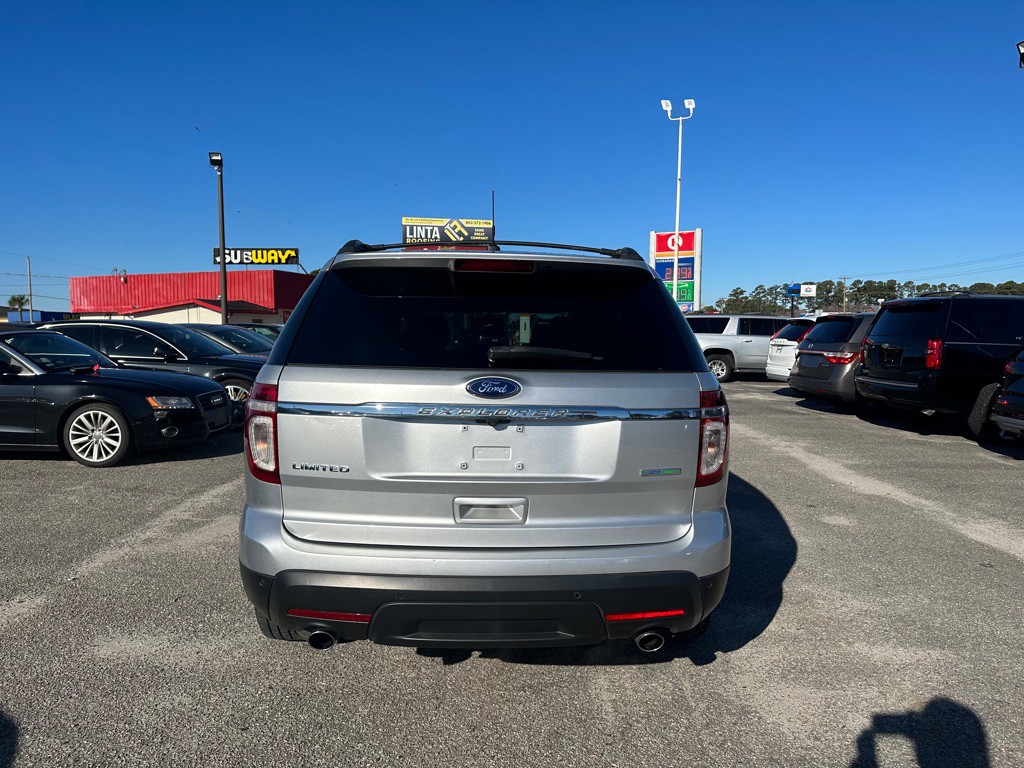 2013 Ford Explorer Image 6