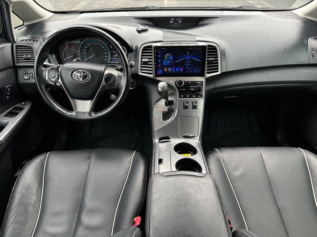 2014 Toyota Venza Image 14