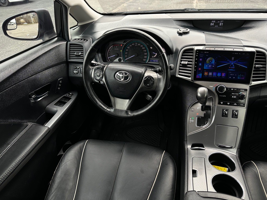 2014 Toyota Venza Image 15