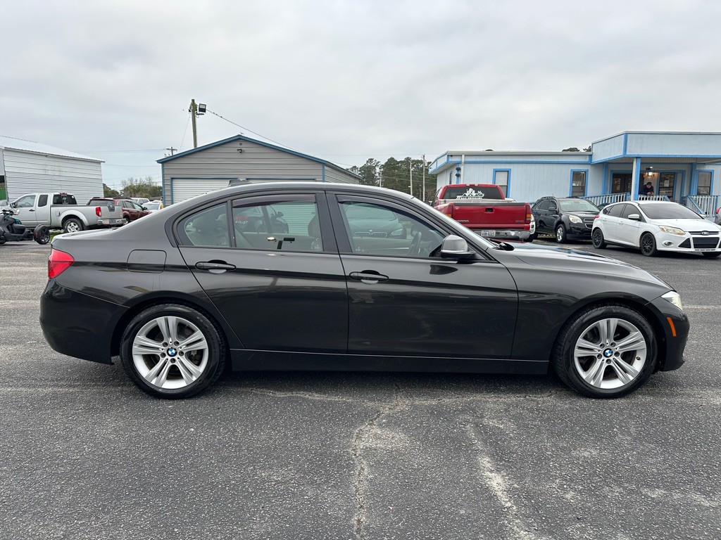 2016 BMW 3 Series Image 4