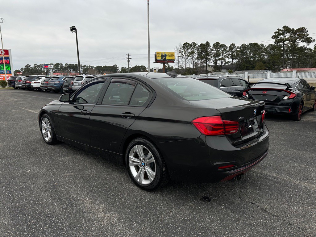 2016 BMW 3 Series Image 7