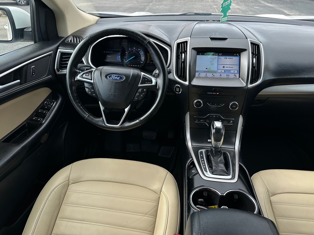 2018 Ford Edge Image 10