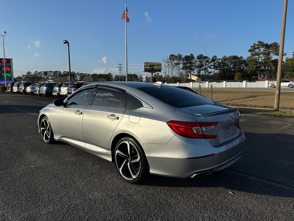2018 Honda Accord Image 4