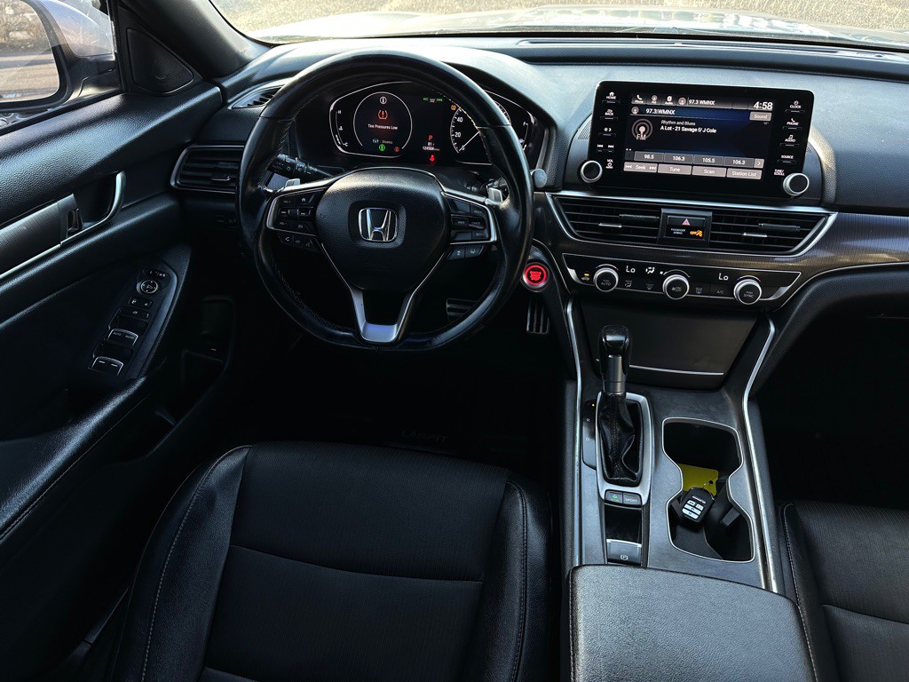 2018 Honda Accord Image 13