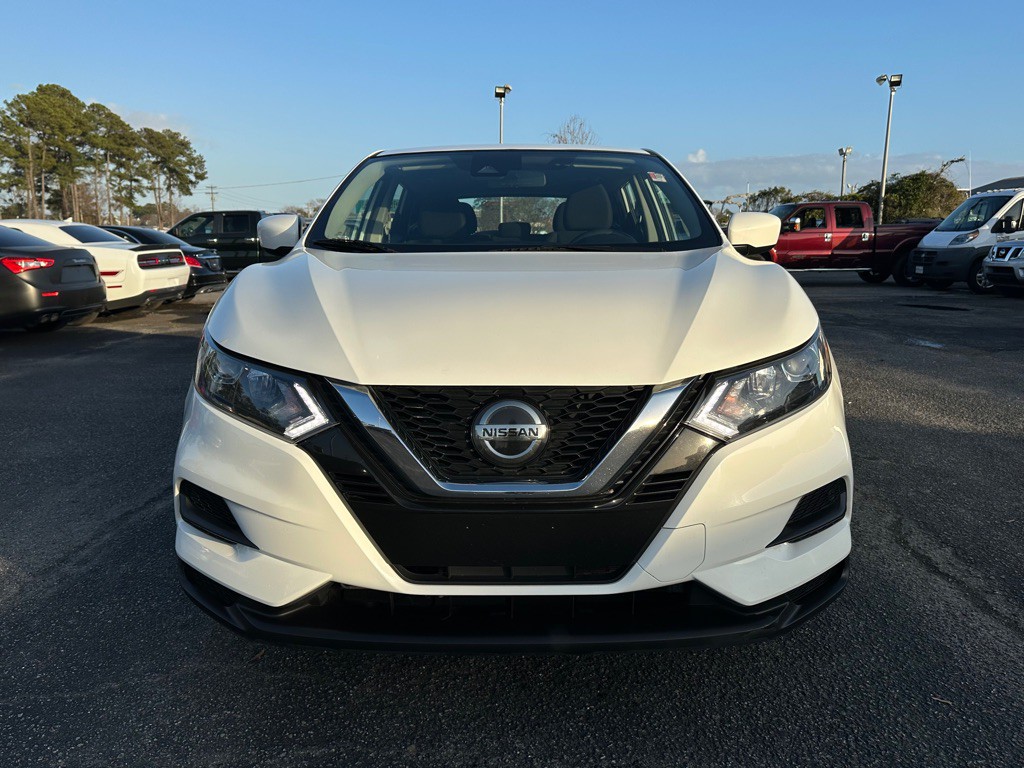 2021 Nissan Rogue Image 2