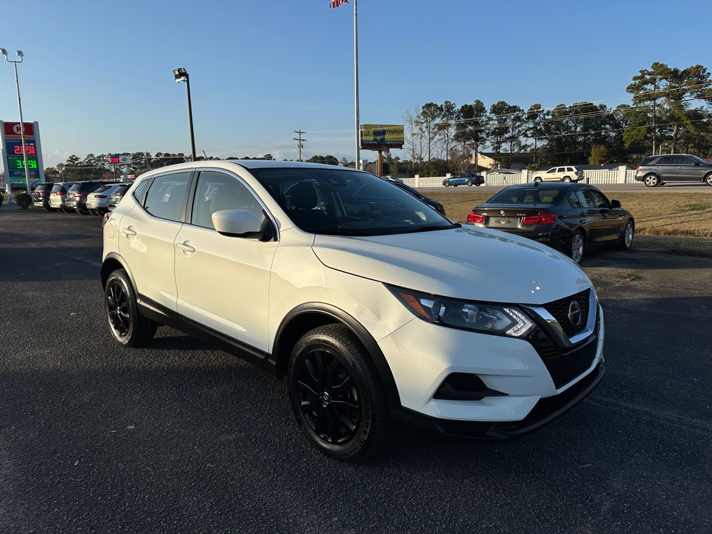 2021 Nissan Rogue Image 3