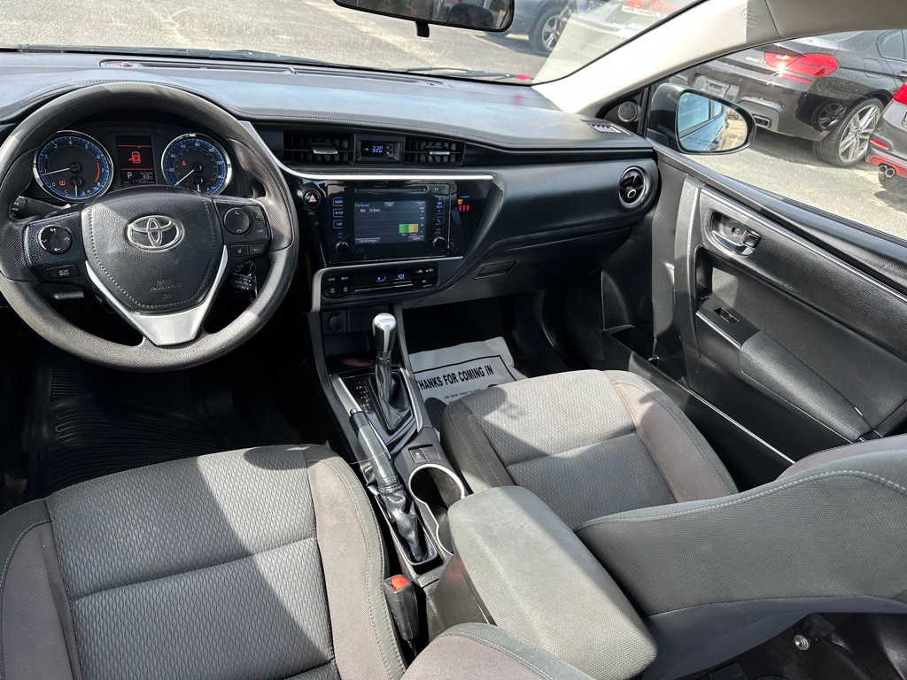 2019 Toyota Corolla Image 12