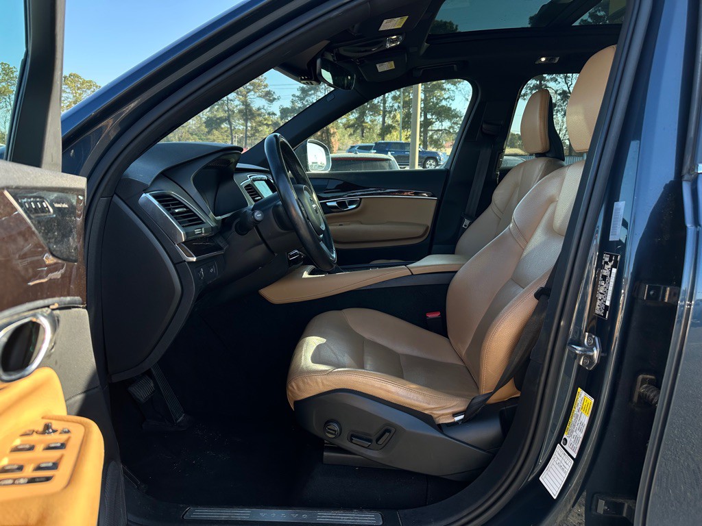 2019 Volvo XC90 Image 9