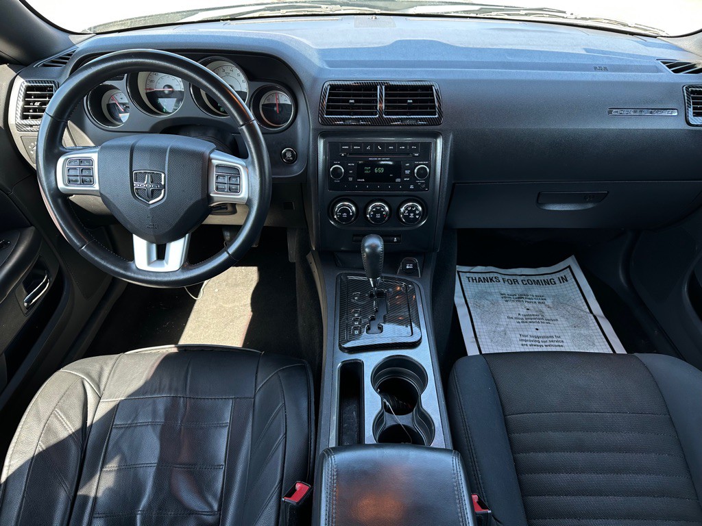 2014 Dodge Challenger Image 12