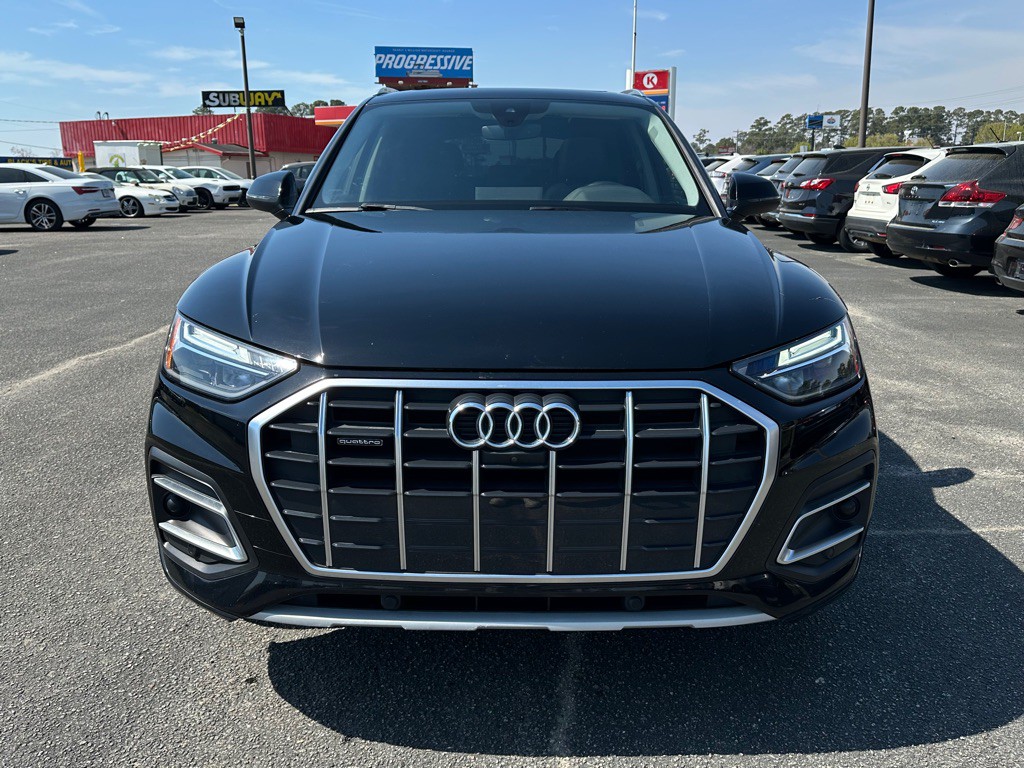 2021 Audi Q5 Image 2