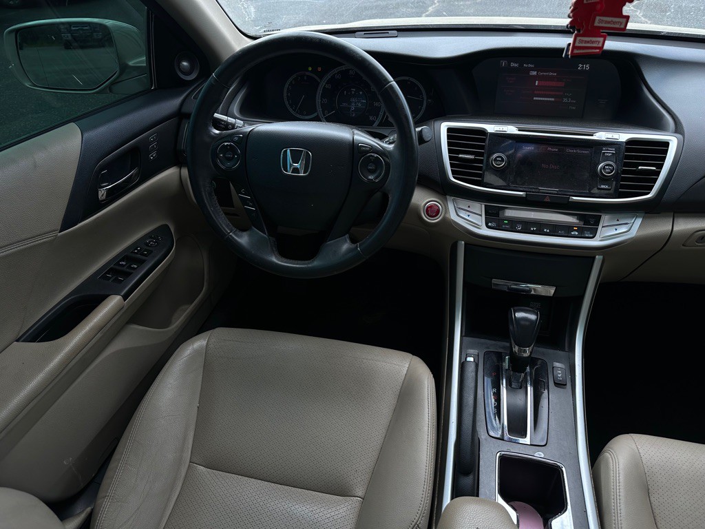 2013 Honda Accord Image 13