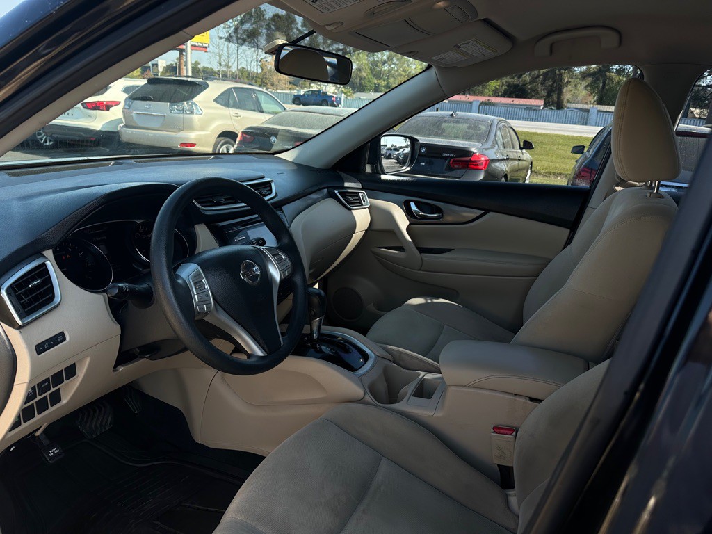 2016 Nissan Rogue Image 10