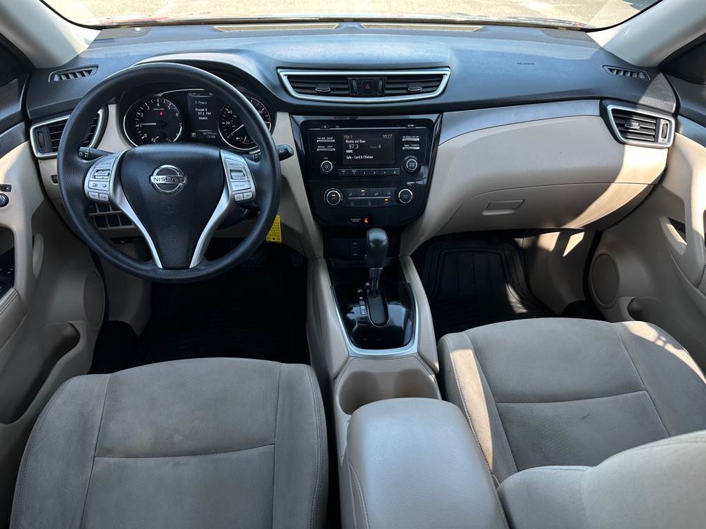 2016 Nissan Rogue Image 12