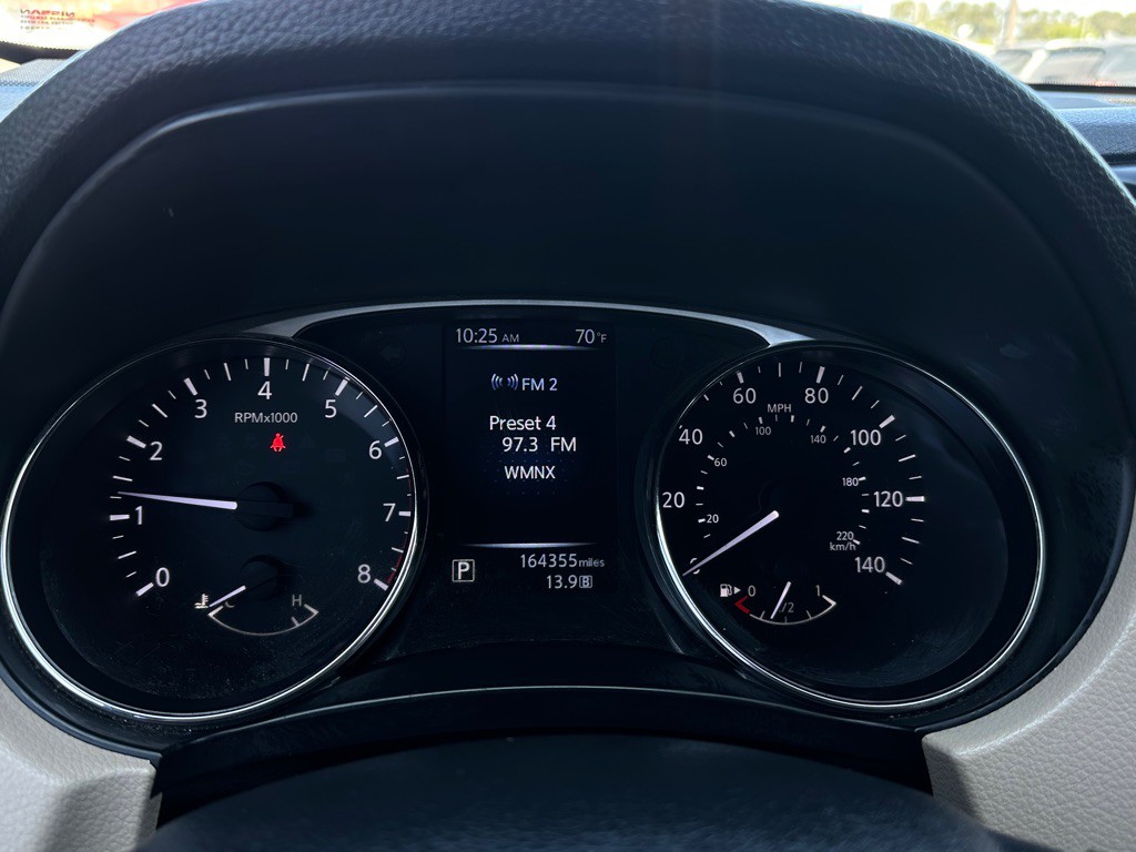 2016 Nissan Rogue Image 14