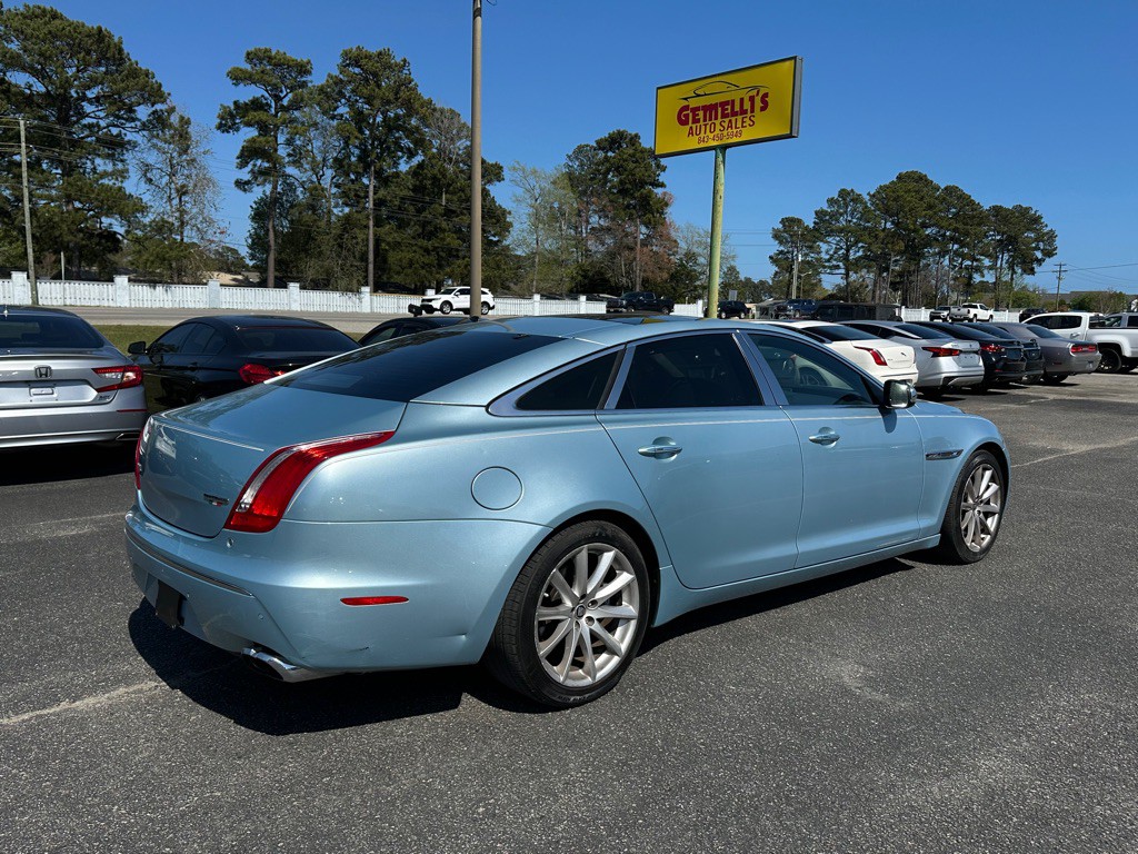 2012 Jaguar XJ Image 5
