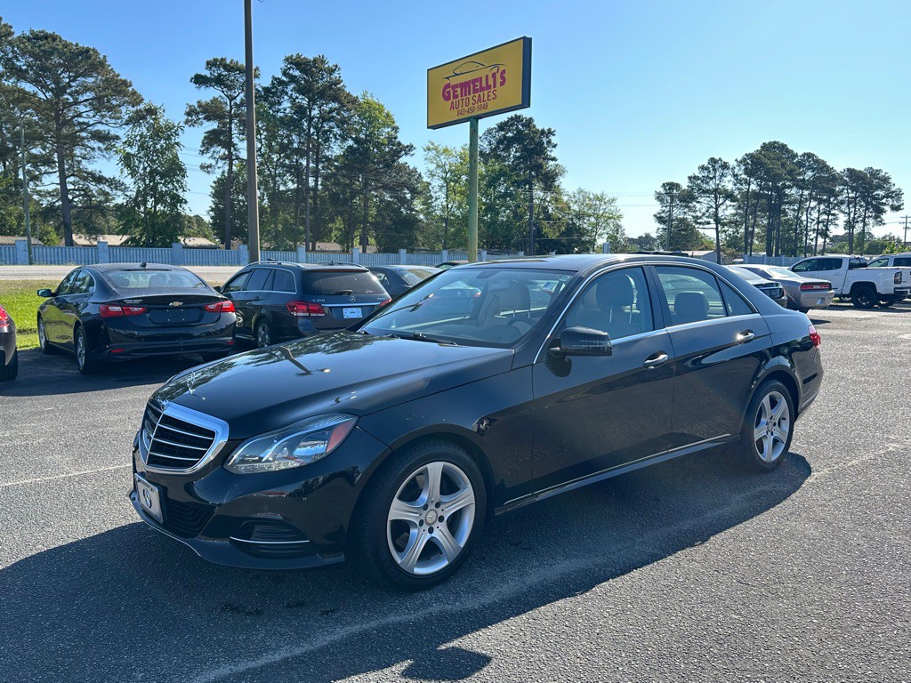 2014 Mercedes-Benz E-Class Image 1