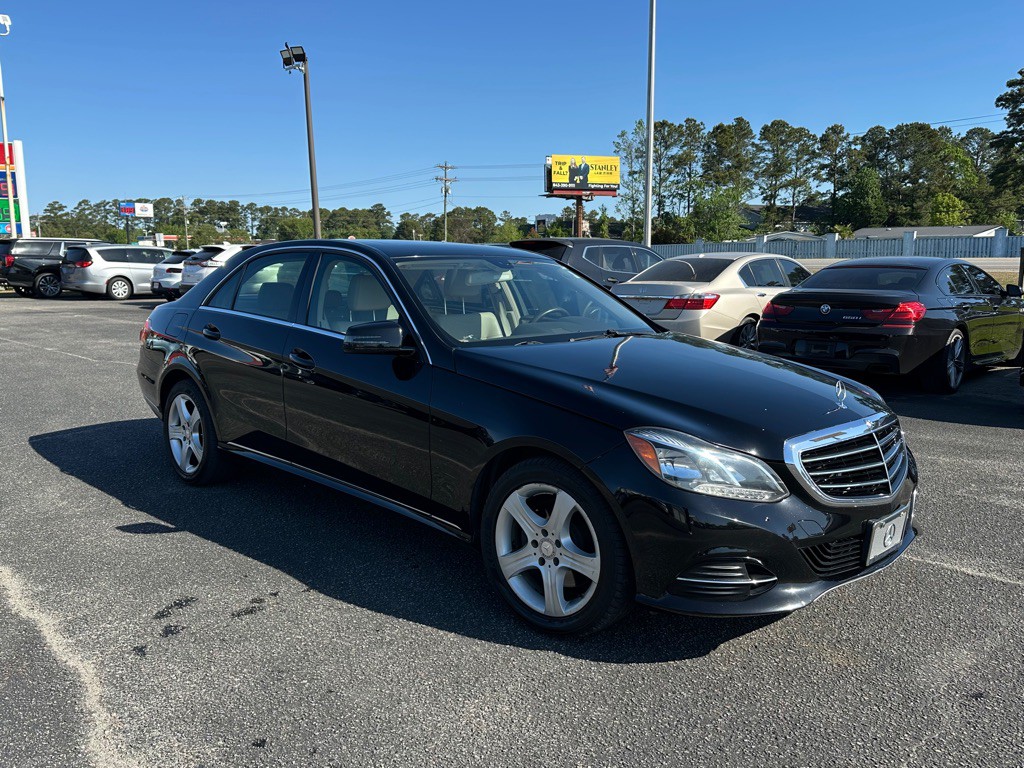 2014 Mercedes-Benz E-Class Image 3