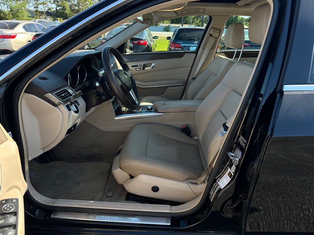 2014 Mercedes-Benz E-Class Image 9