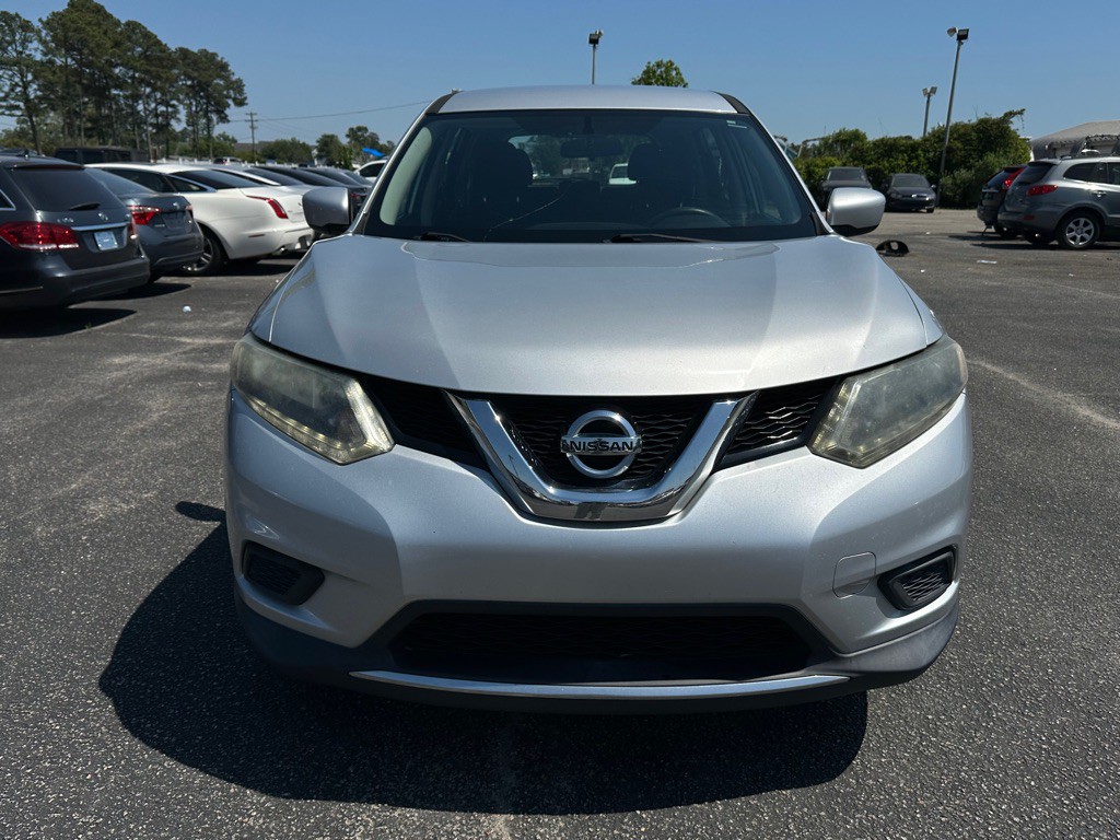 2016 Nissan Rogue Image 2