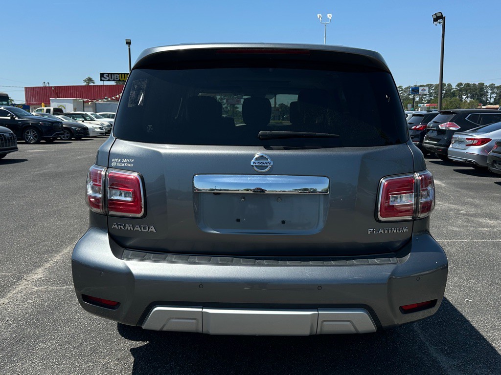 2018 Nissan Armada Image 4