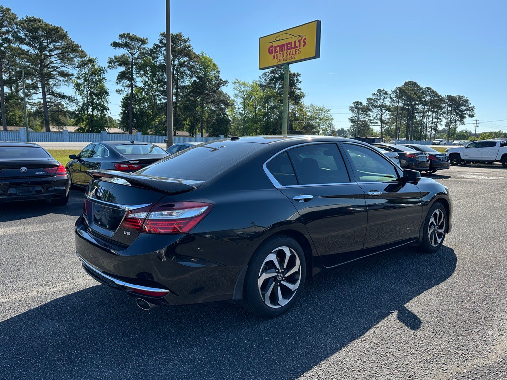 2016 Honda Accord Image 10