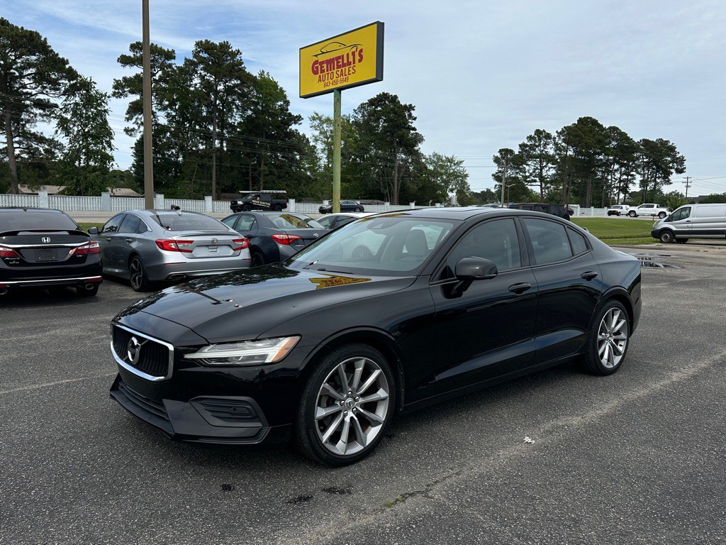 2019 Volvo S60 Image 1