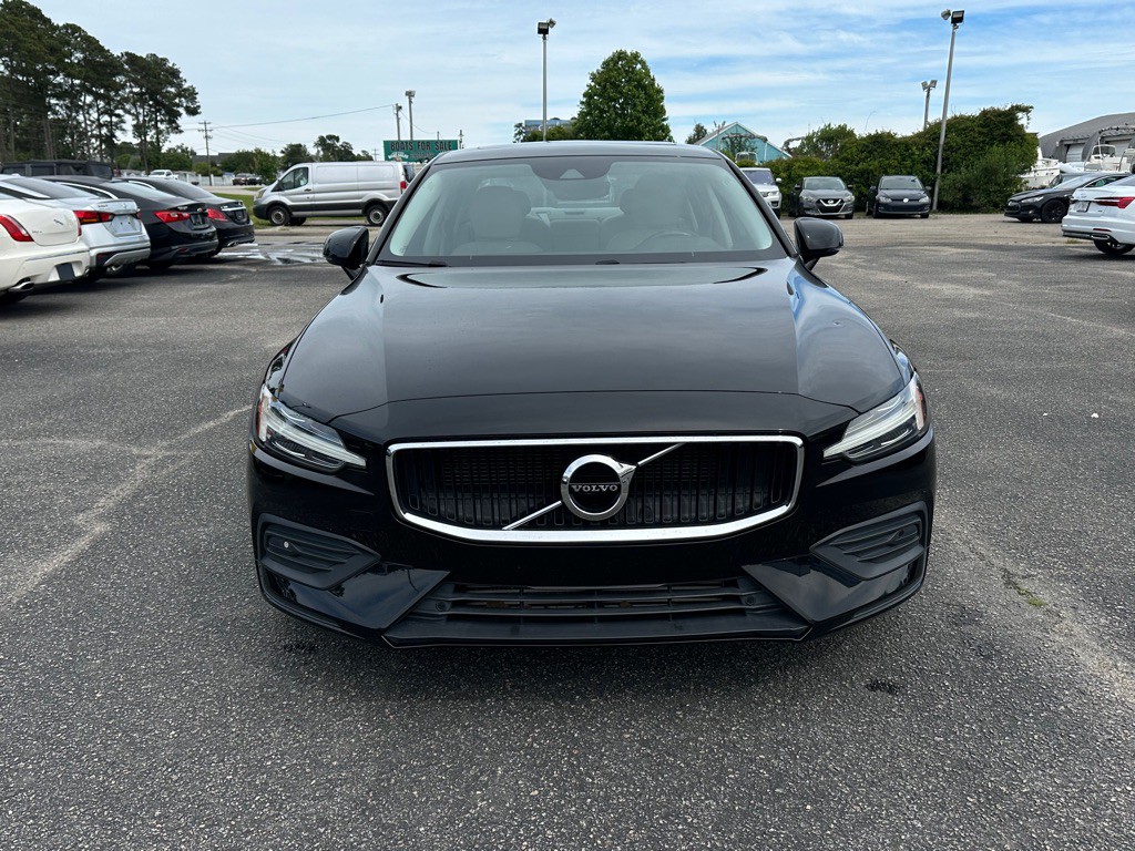 2019 Volvo S60 Image 2