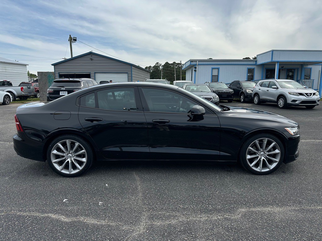 2019 Volvo S60 Image 4