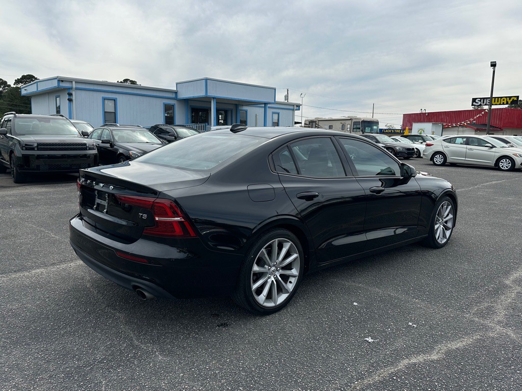 2019 Volvo S60 Image 5