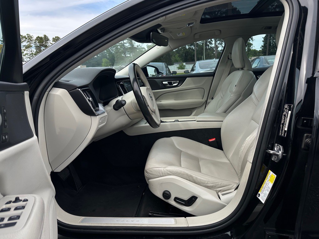 2019 Volvo S60 Image 11
