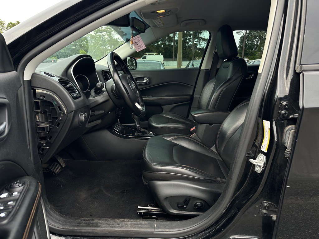 2020 Jeep Compass Image 11