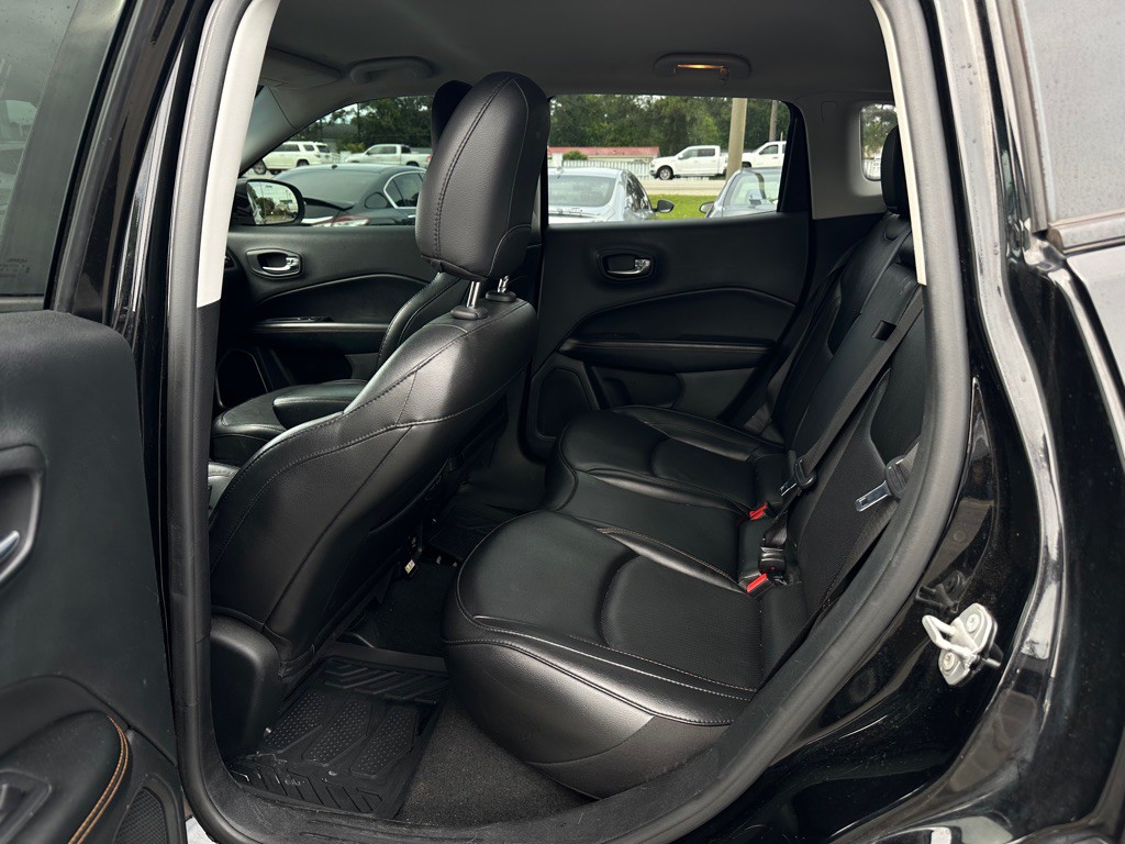 2020 Jeep Compass Image 13