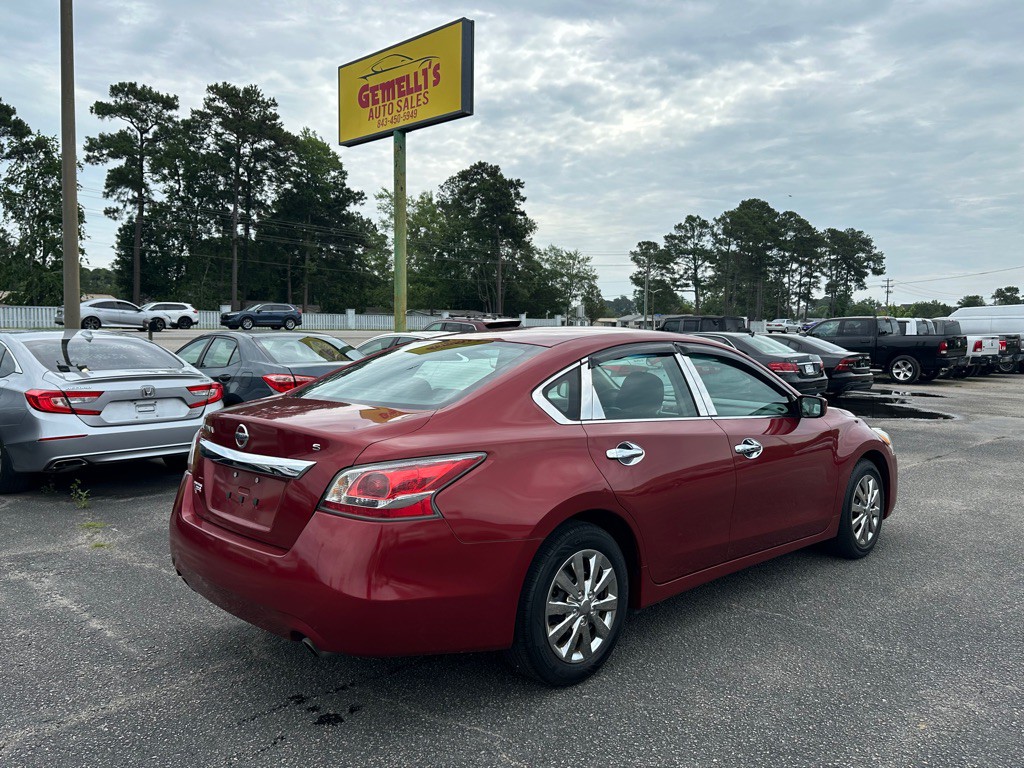 2015 Nissan Altima Image 7