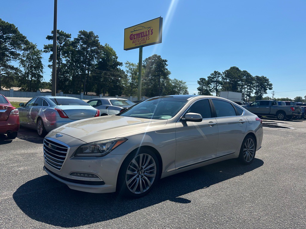 2015 Hyundai Genesis Image 1
