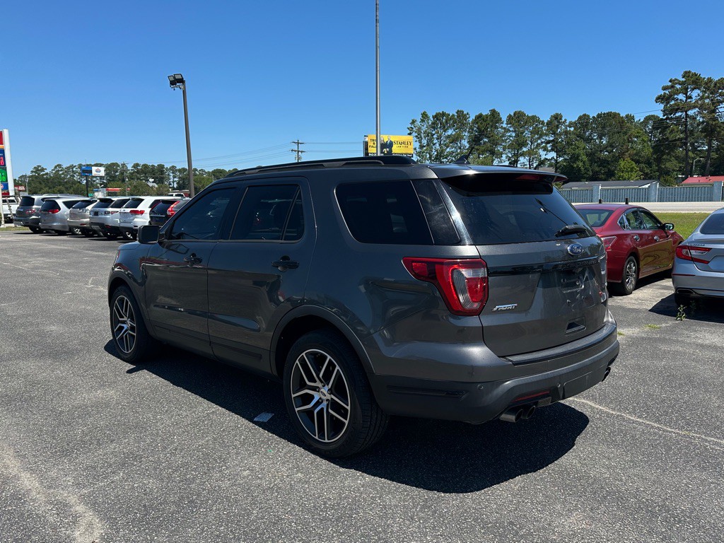 2018 Ford Explorer Image 5
