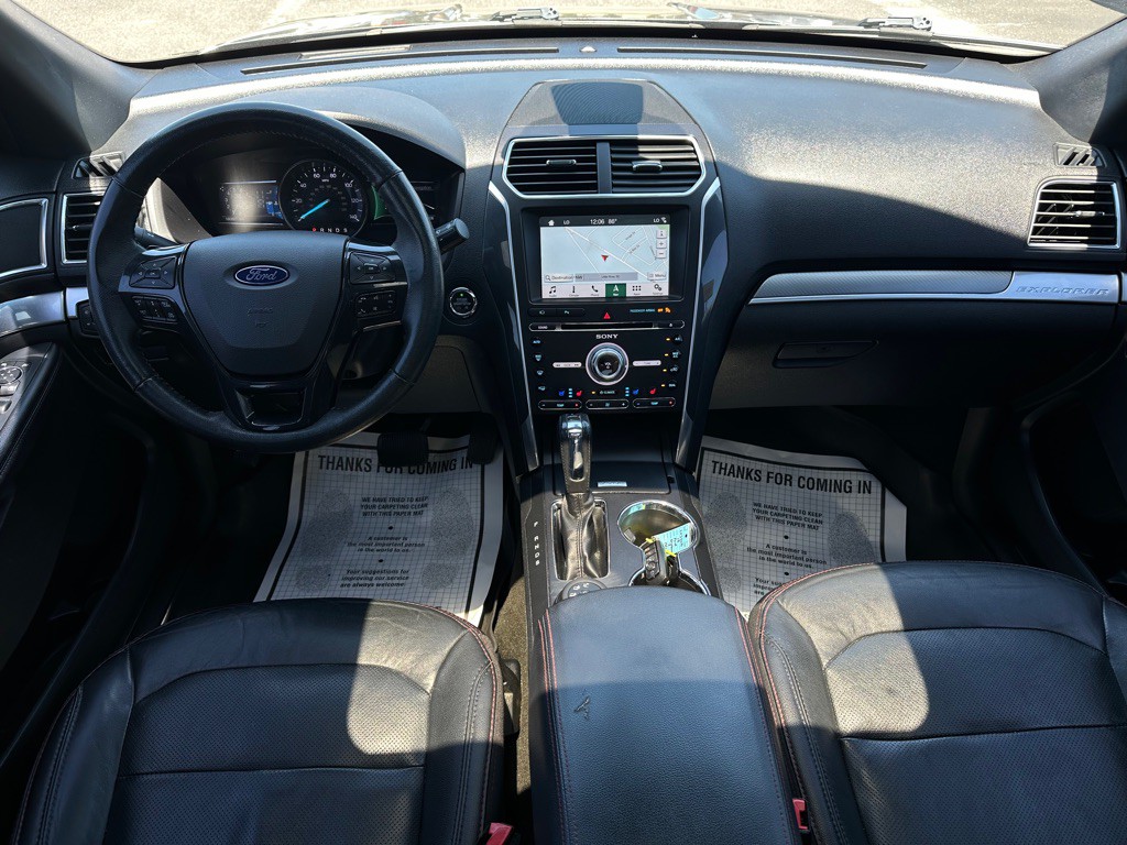 2018 Ford Explorer Image 12