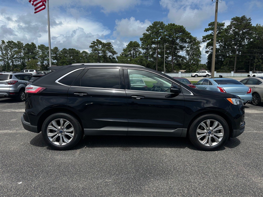 2020 Ford Edge Image 6