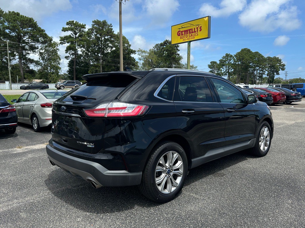 2020 Ford Edge Image 7