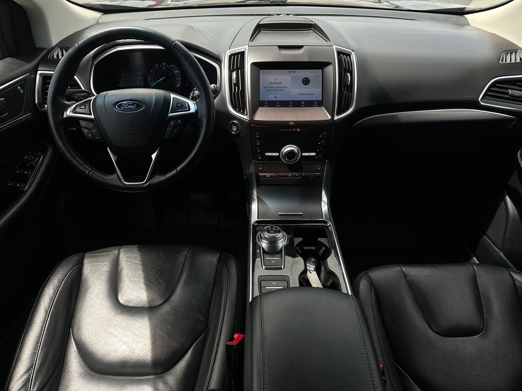 2020 Ford Edge Image 12