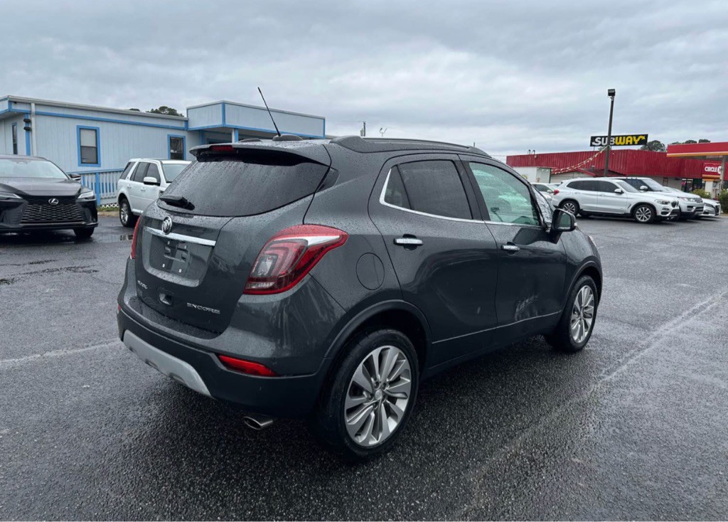 2017 Buick Enclave Image 5