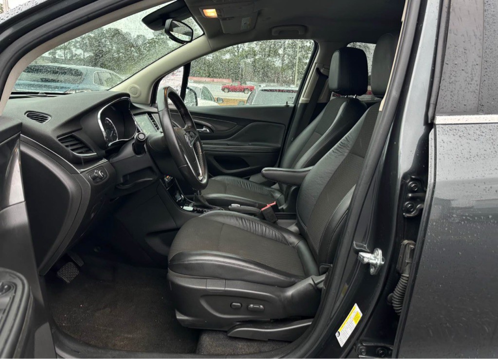2017 Buick Enclave Image 9