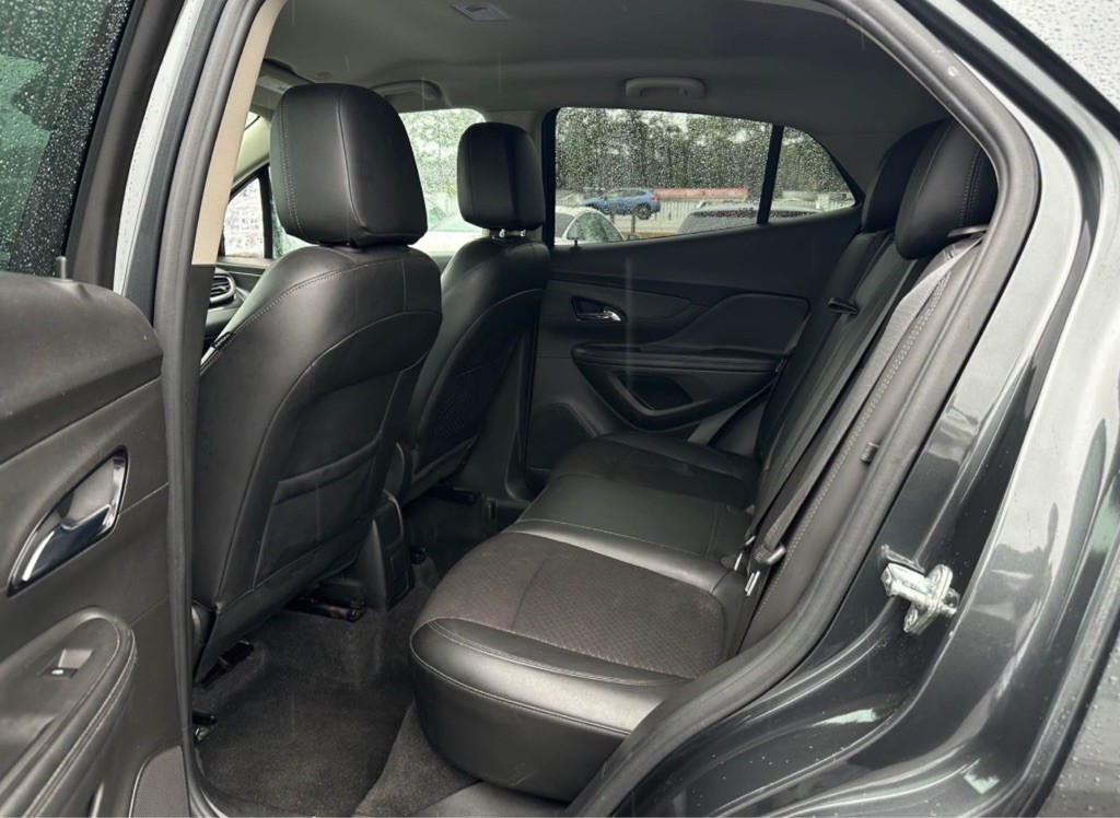 2017 Buick Enclave Image 11