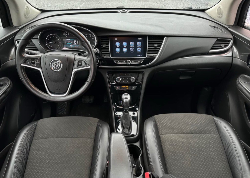 2017 Buick Enclave Image 12