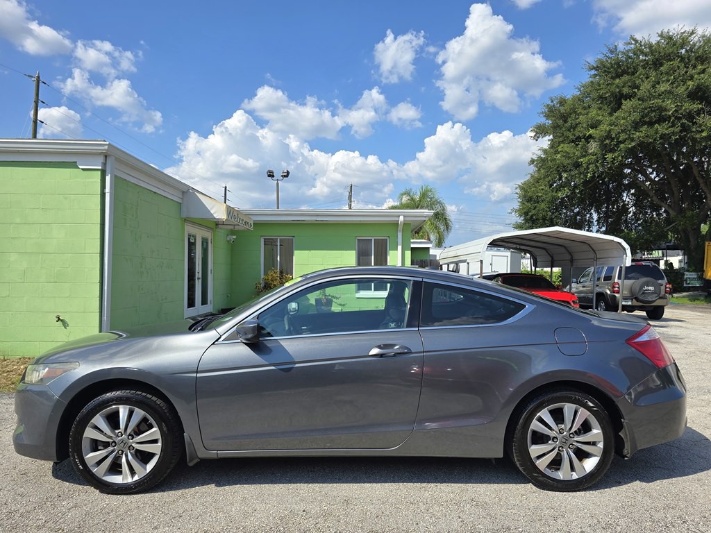 2010 Honda Accord Image 4