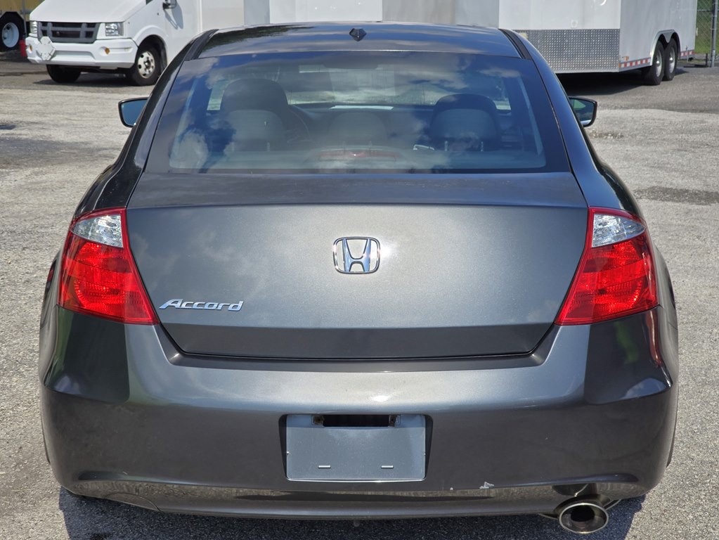 2010 Honda Accord Image 8