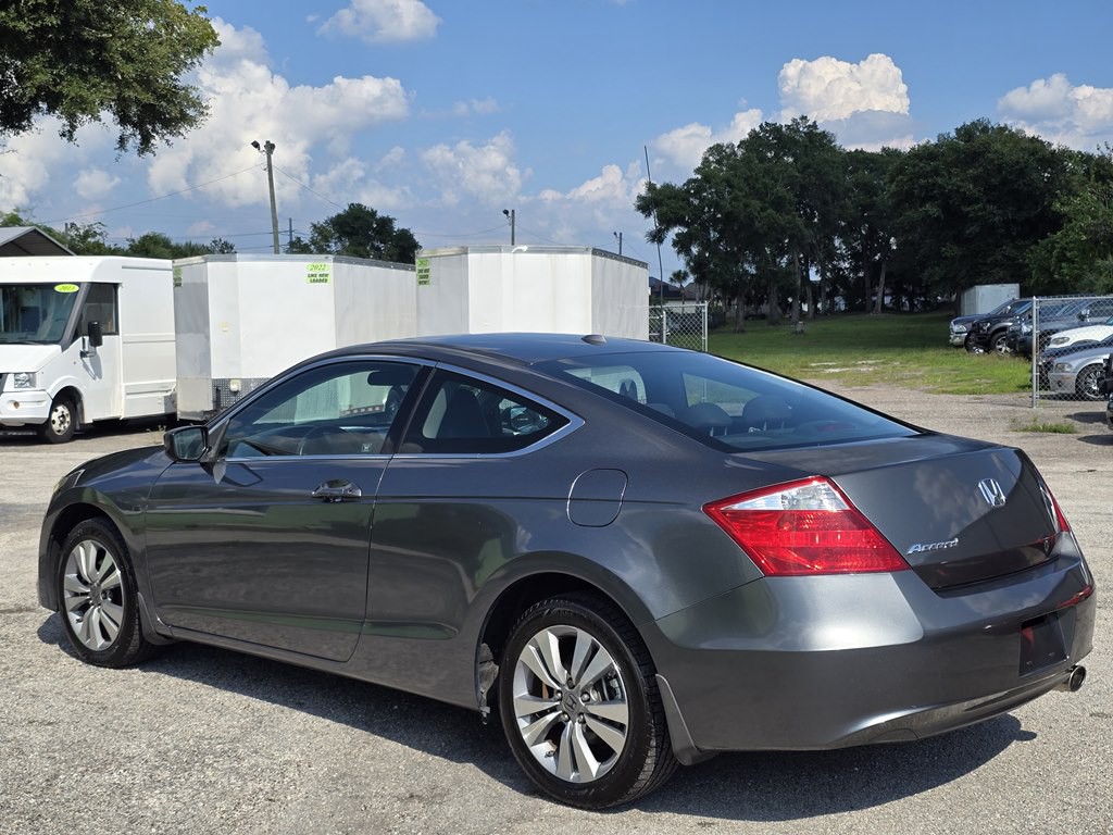 2010 Honda Accord Image 9