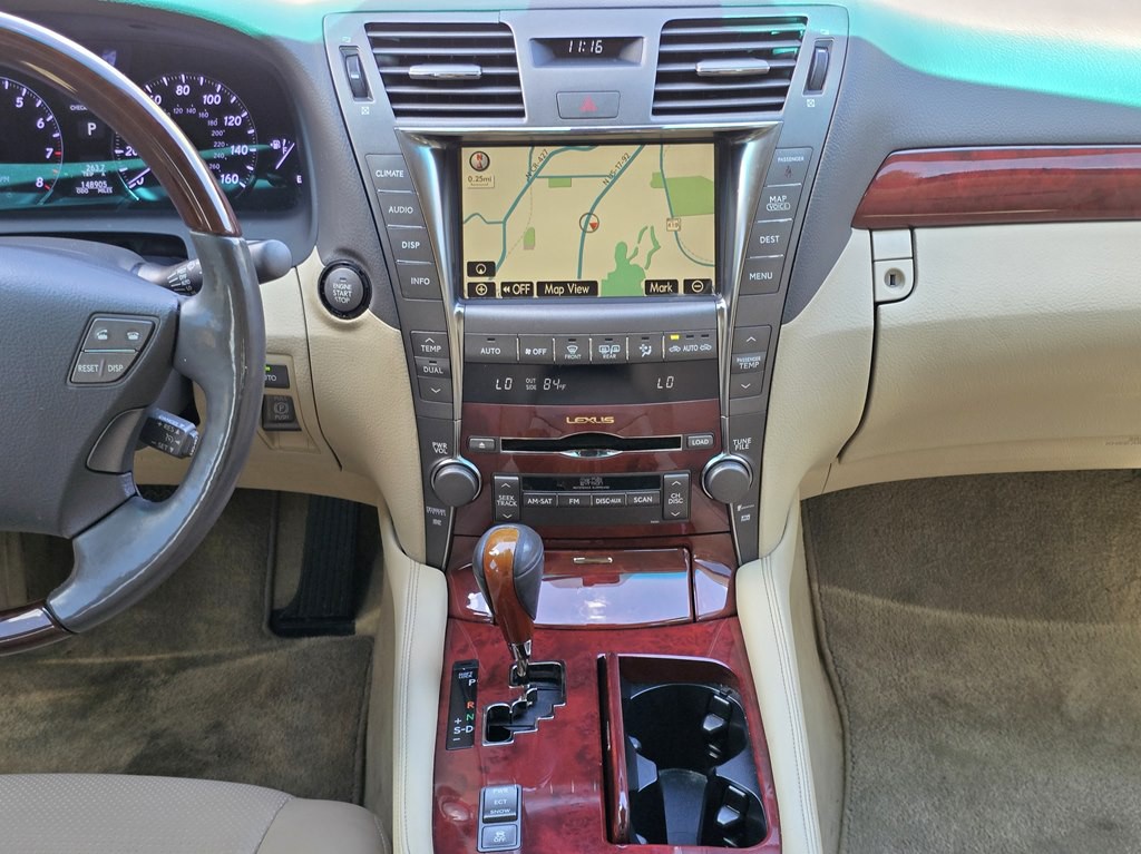 2007 Lexus LS Image 15