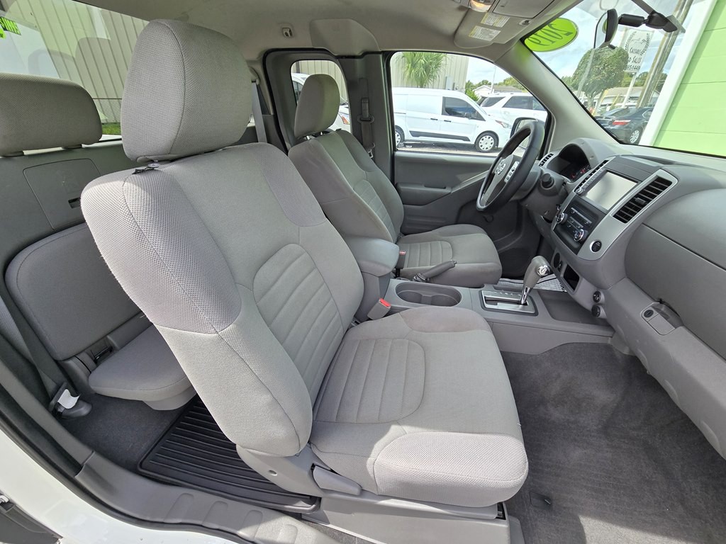 2019 Nissan Frontier Image 13