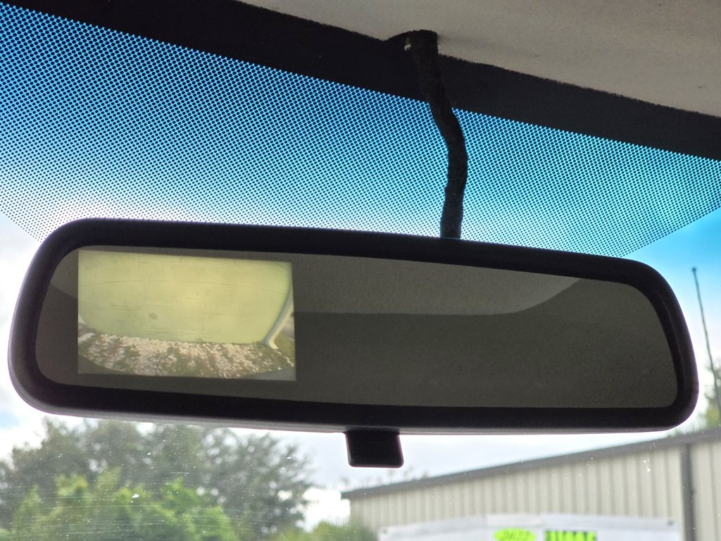 2016 Chevrolet Express Image 23