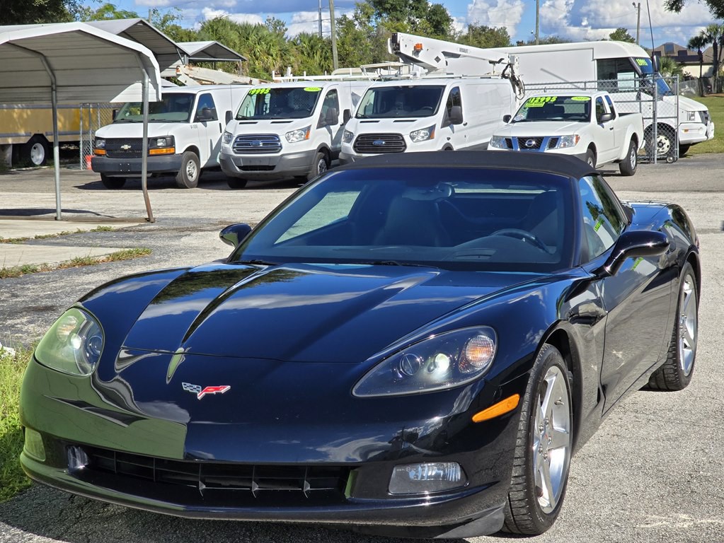 2006 Chevrolet Corvette Image 3